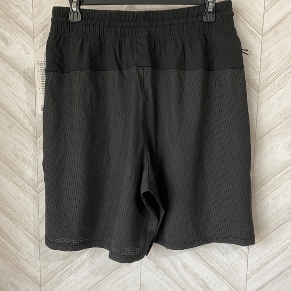 🍋Lululemon In the Key Short 8"🍋 - Picture 9 of 11